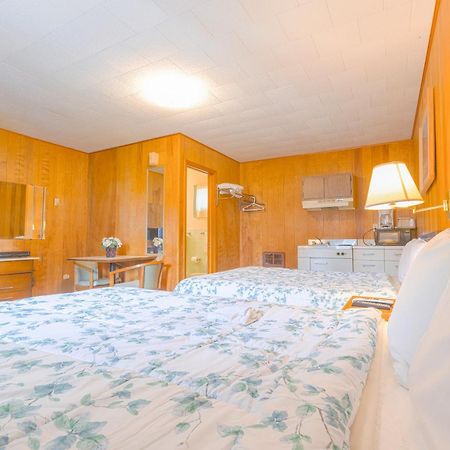 Parkside Motel By Oyo Meadville Conneaut Lake Conneaut Lakeshore Εξωτερικό φωτογραφία