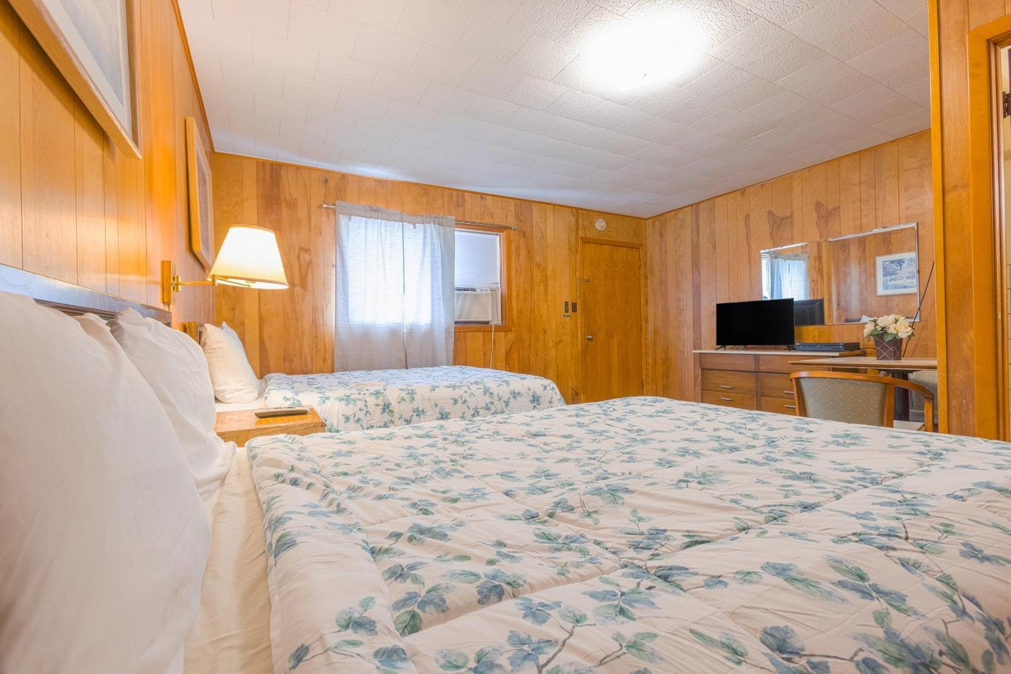 Parkside Motel By Oyo Meadville Conneaut Lake Conneaut Lakeshore Εξωτερικό φωτογραφία